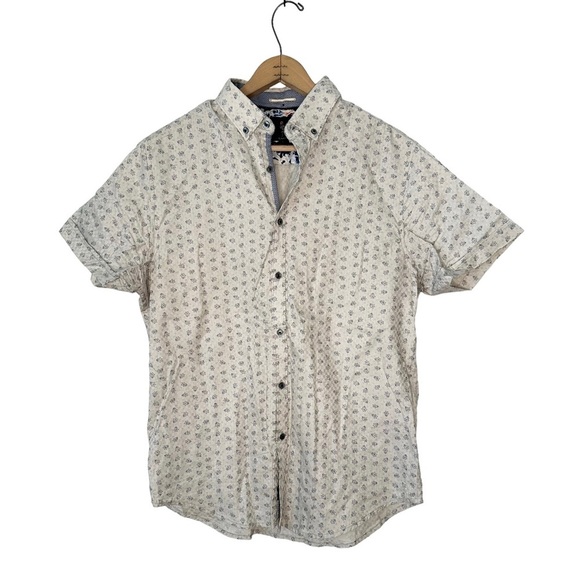 Denim & Flower | Floral Short Sleeve Slim Fit Button Down Shirt - Picture 1 of 6